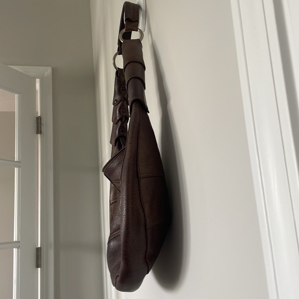 Ashneil Shoulder Bag - Picture 3 of 13